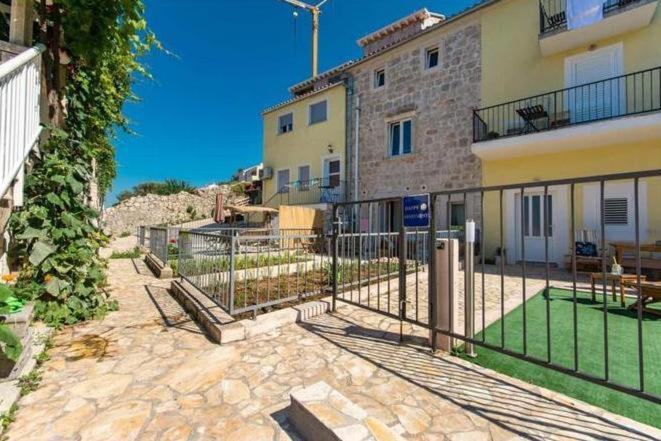Apartman Stone Casa *